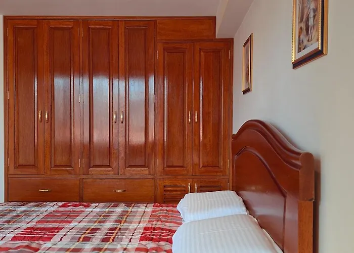 Wood & Light Apartmento